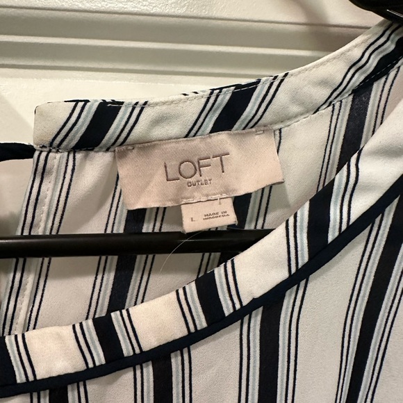 Blue and white striped tank top with tie back. - Picture 2 of 3